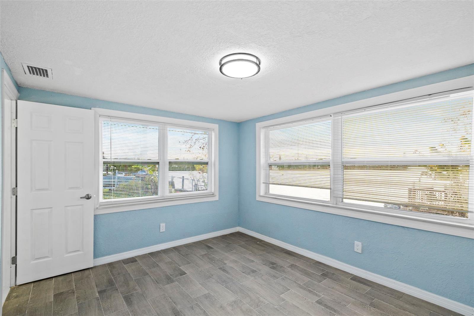 Image 7 of 24 For 3332 Wilson Drive