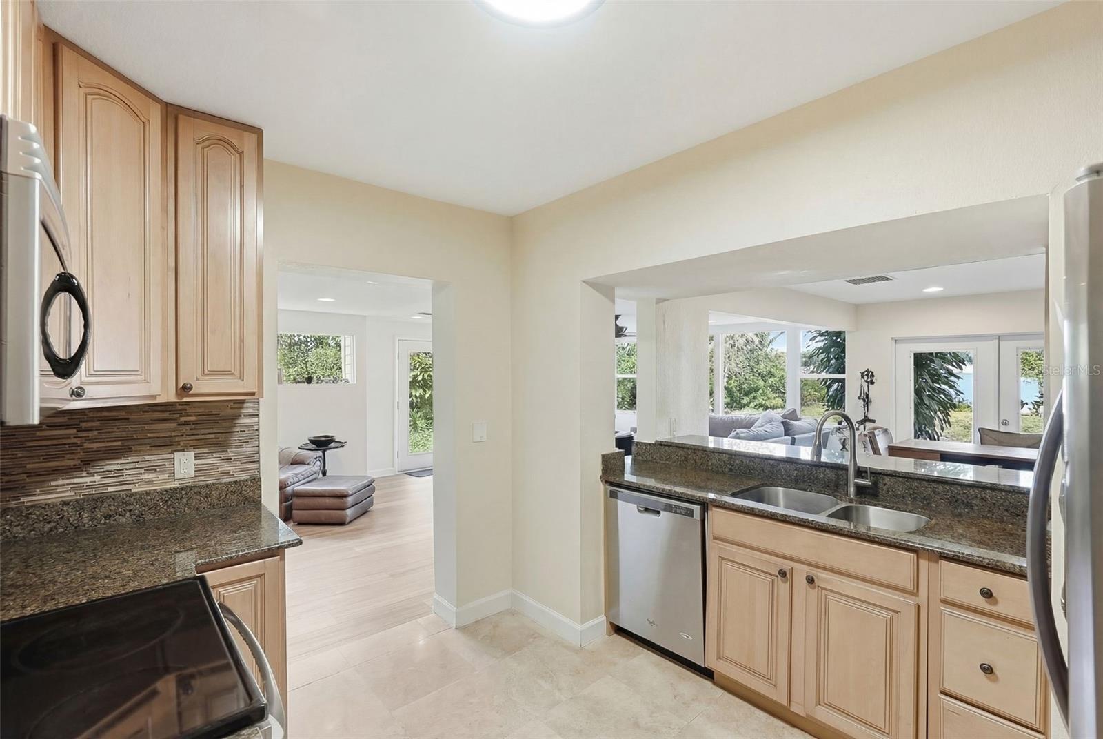 Image 16 of 62 For 2814 Humphrey Street