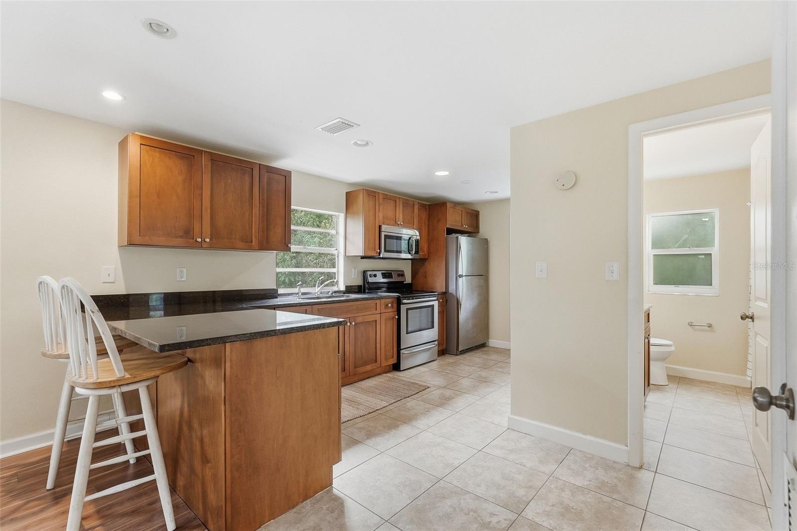 Image 31 of 62 For 2814 Humphrey Street