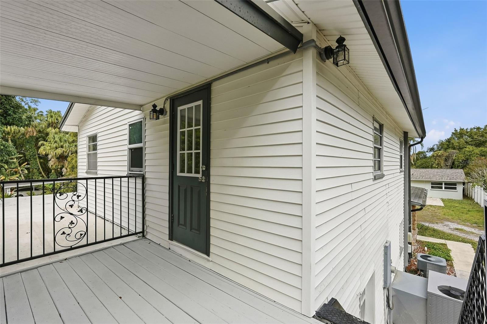 Image 41 of 62 For 2814 Humphrey Street