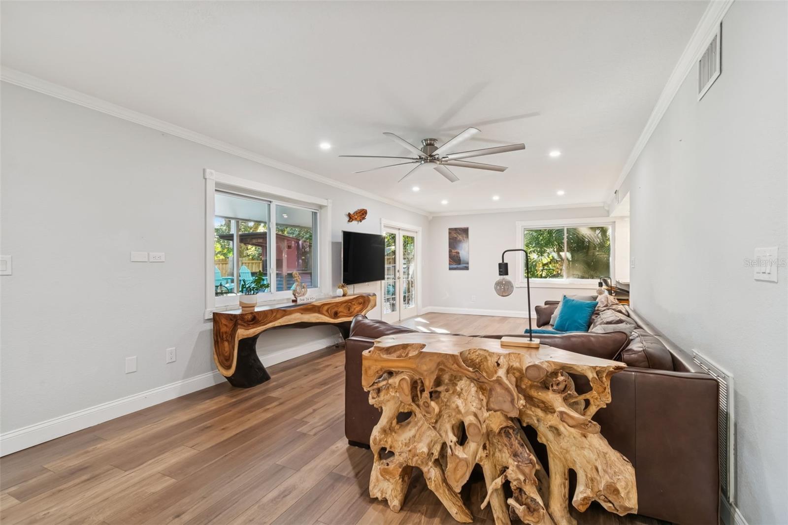 Image 17 of 68 For 9545 135th Street