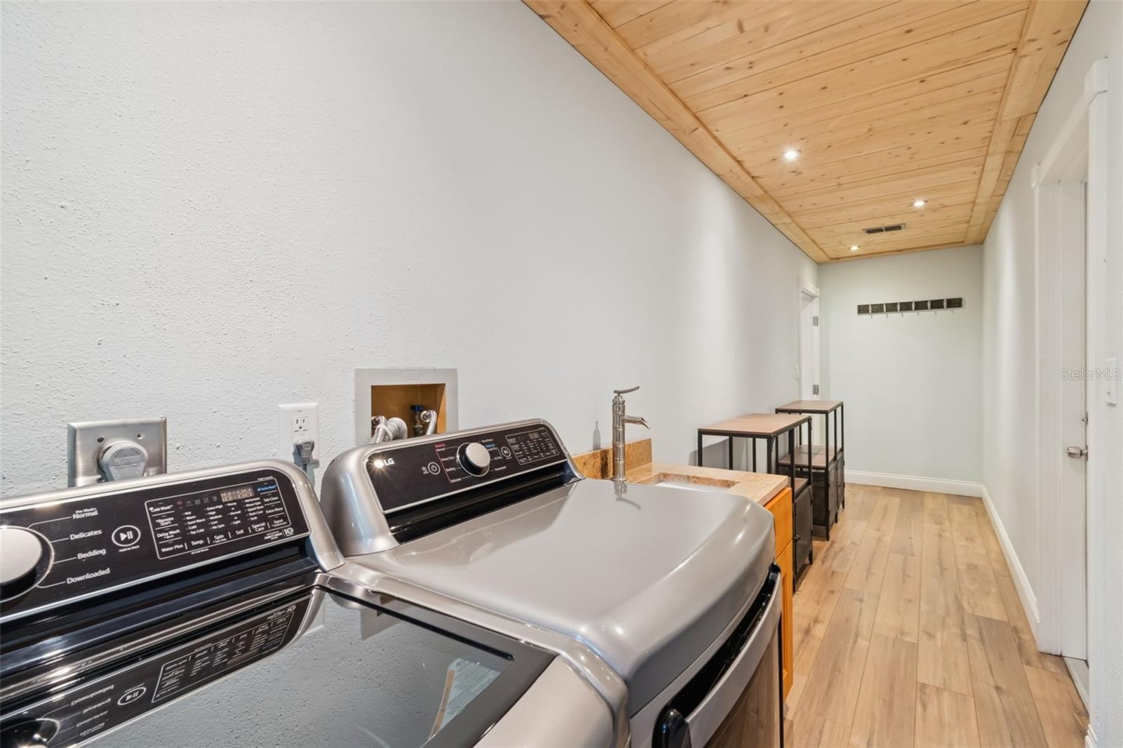 Image 32 of 68 For 9545 135th Street