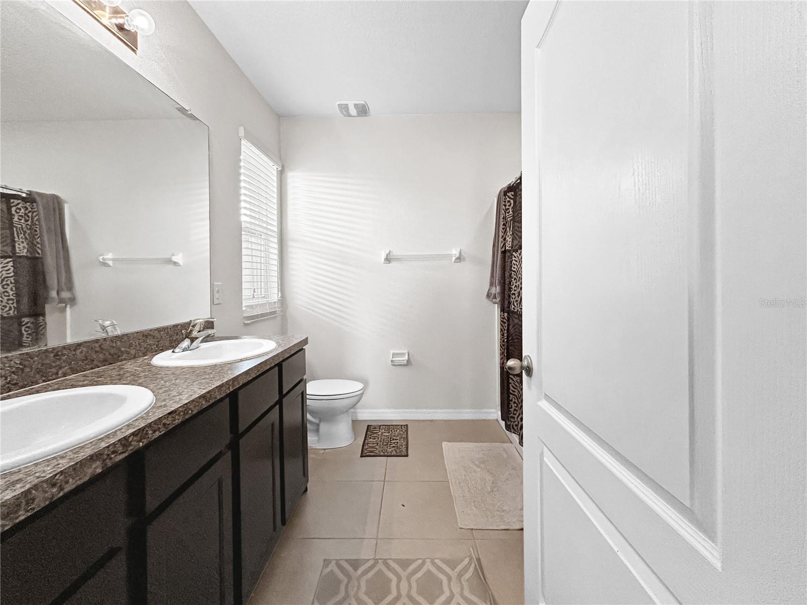 Image 15 of 24 For 4411 Lindever Lane