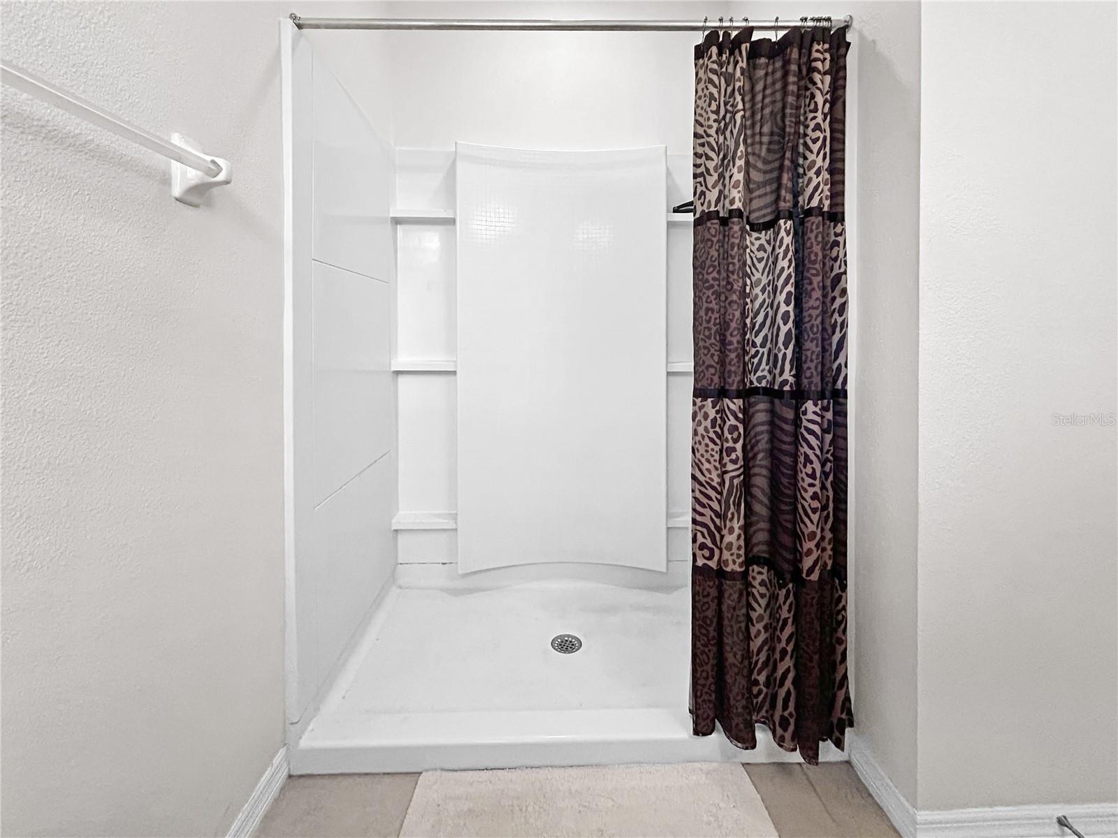 Image 16 of 24 For 4411 Lindever Lane