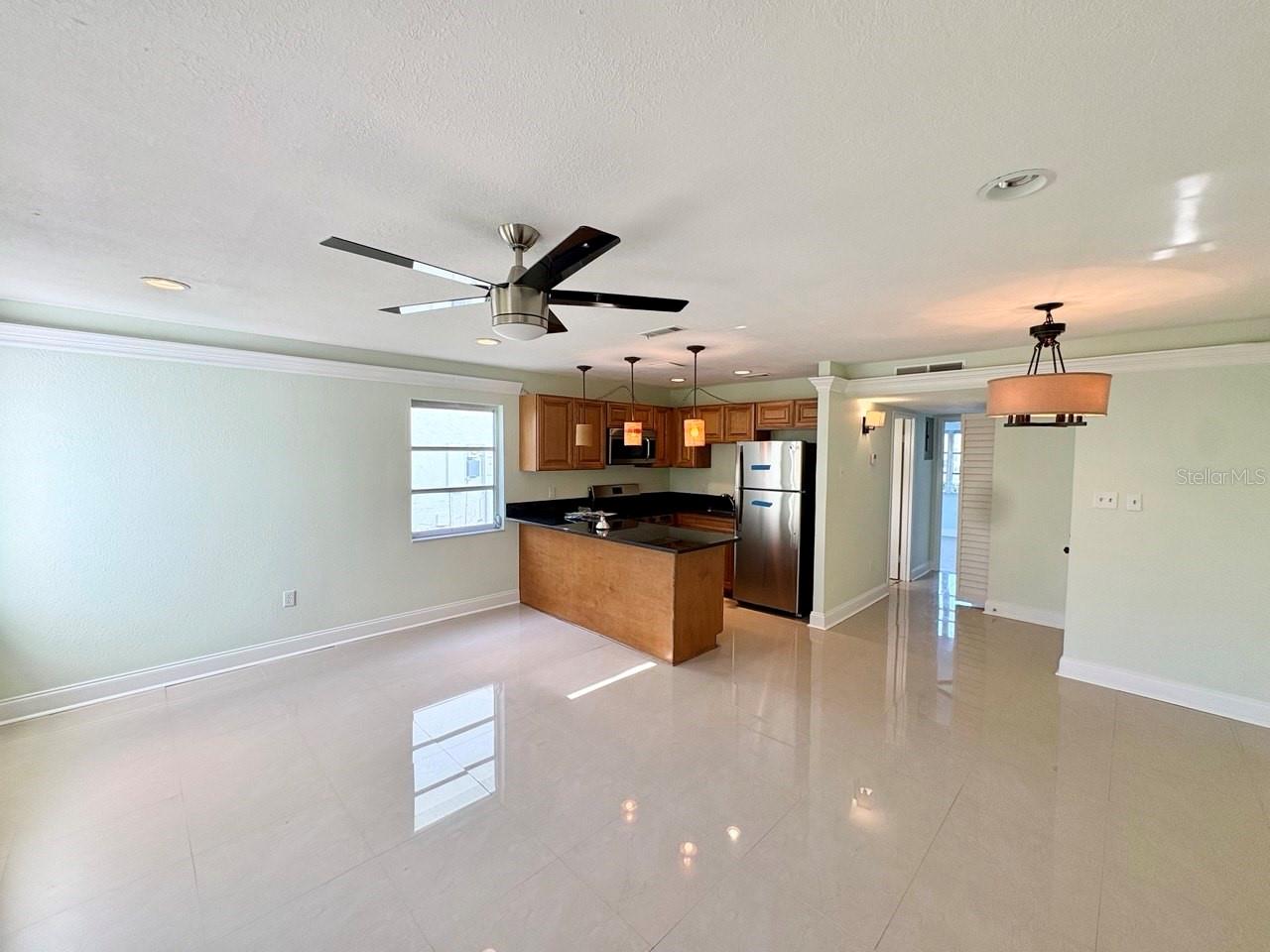 Image 3 of 19 For 371 Mcmullen Booth Road 87