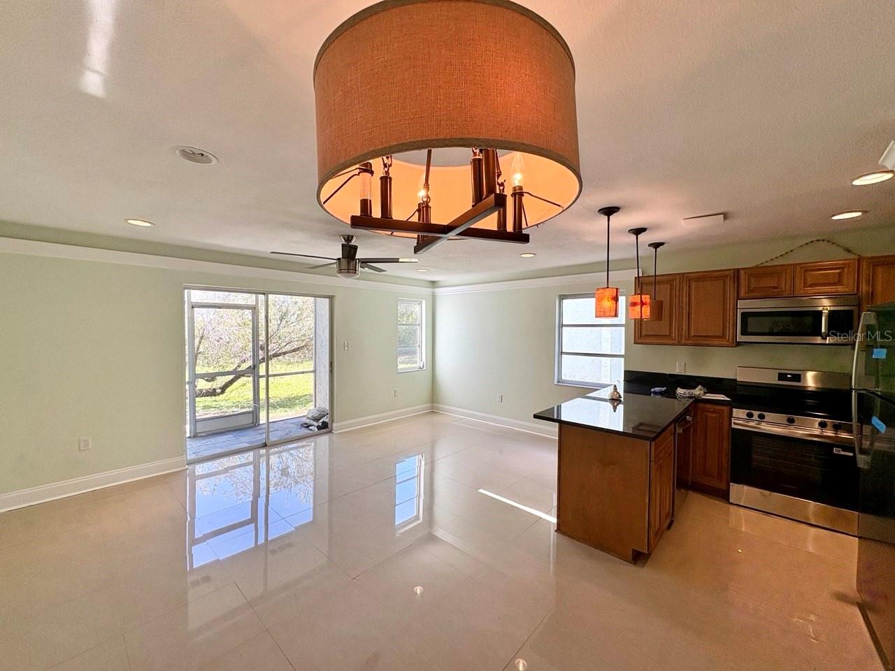 Image 5 of 19 For 371 Mcmullen Booth Road 87