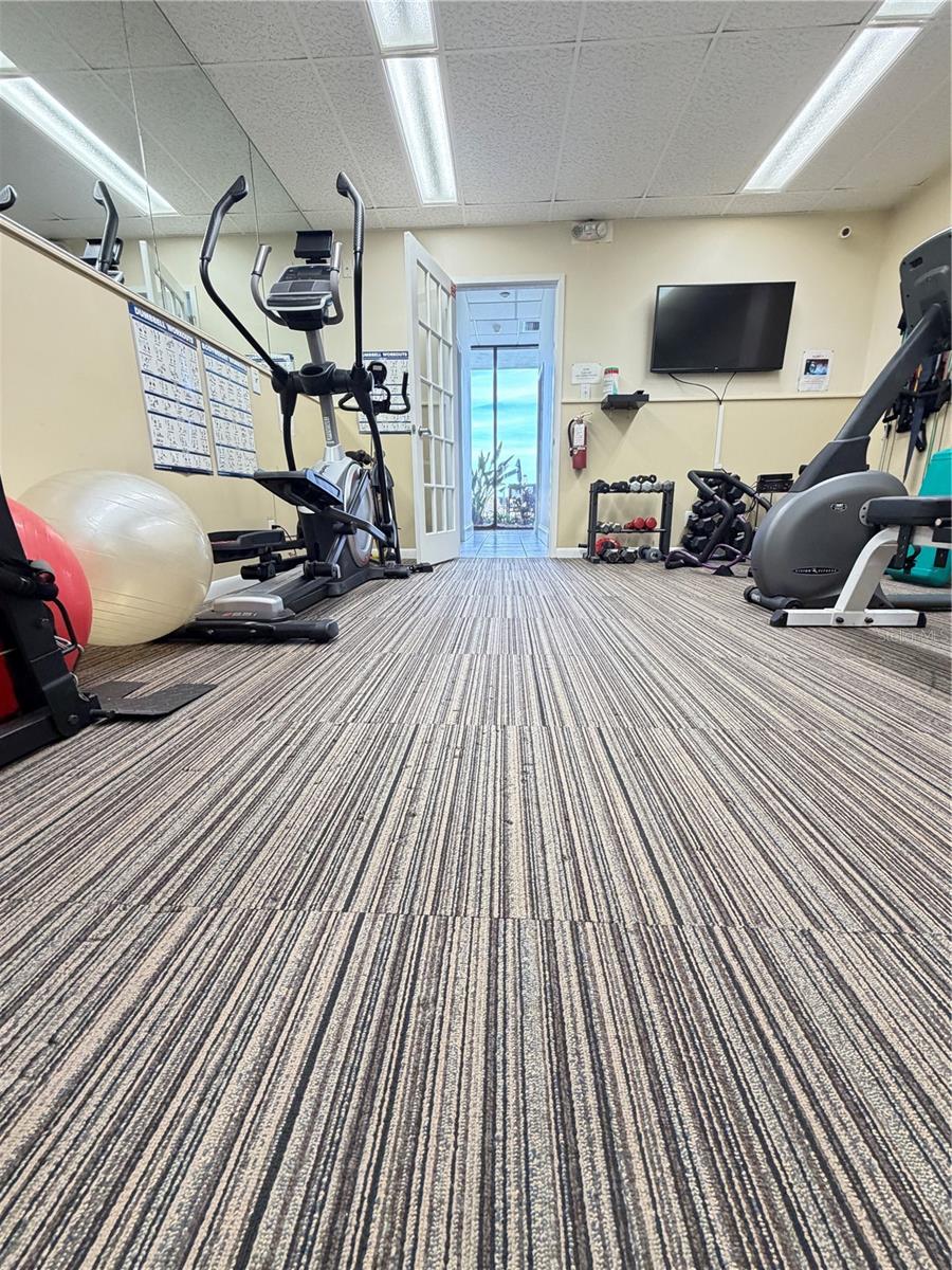 Image 21 of 23 For 5701 Mariner Street 502