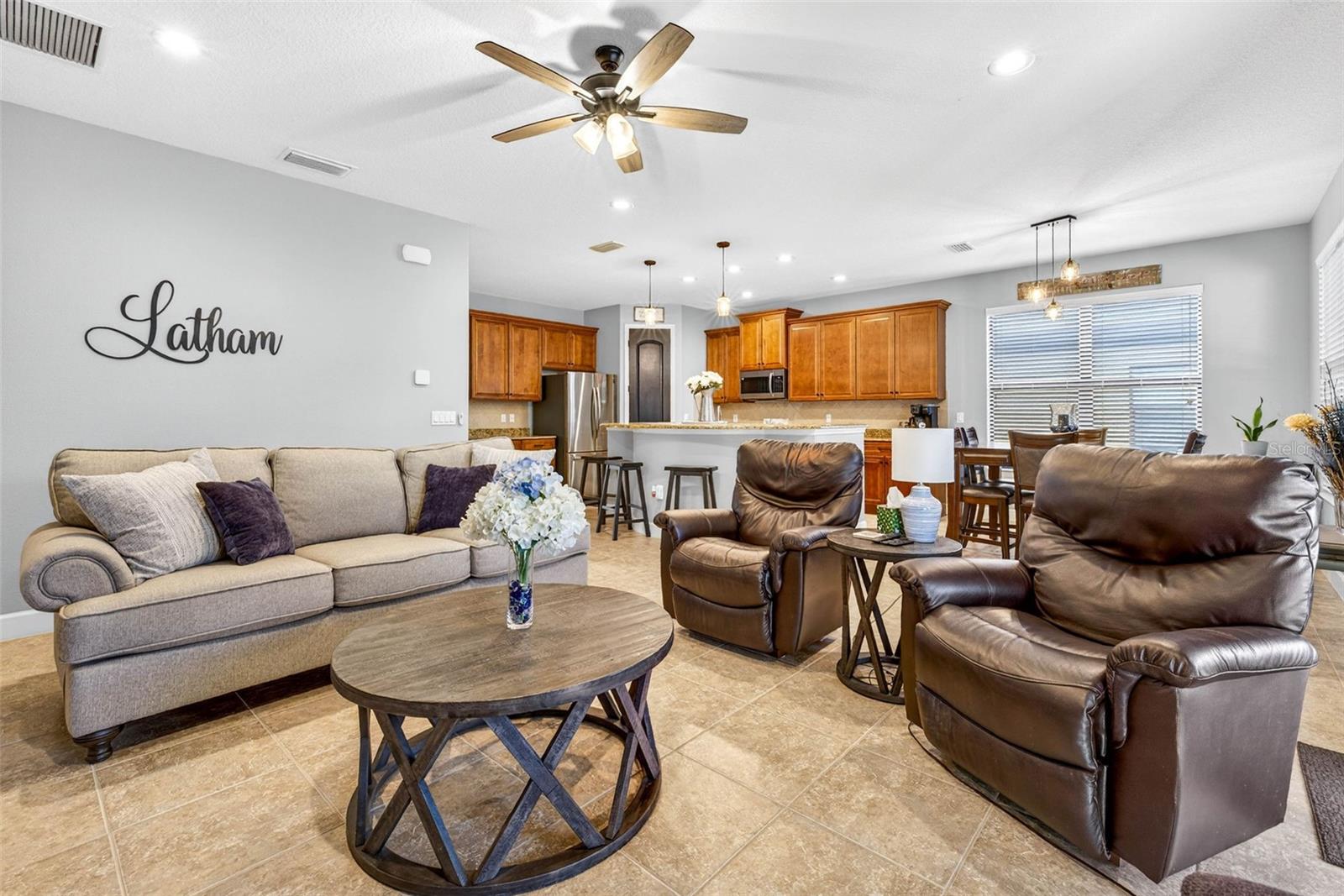 Image 19 of 78 For 20308 Ash Grove Lane