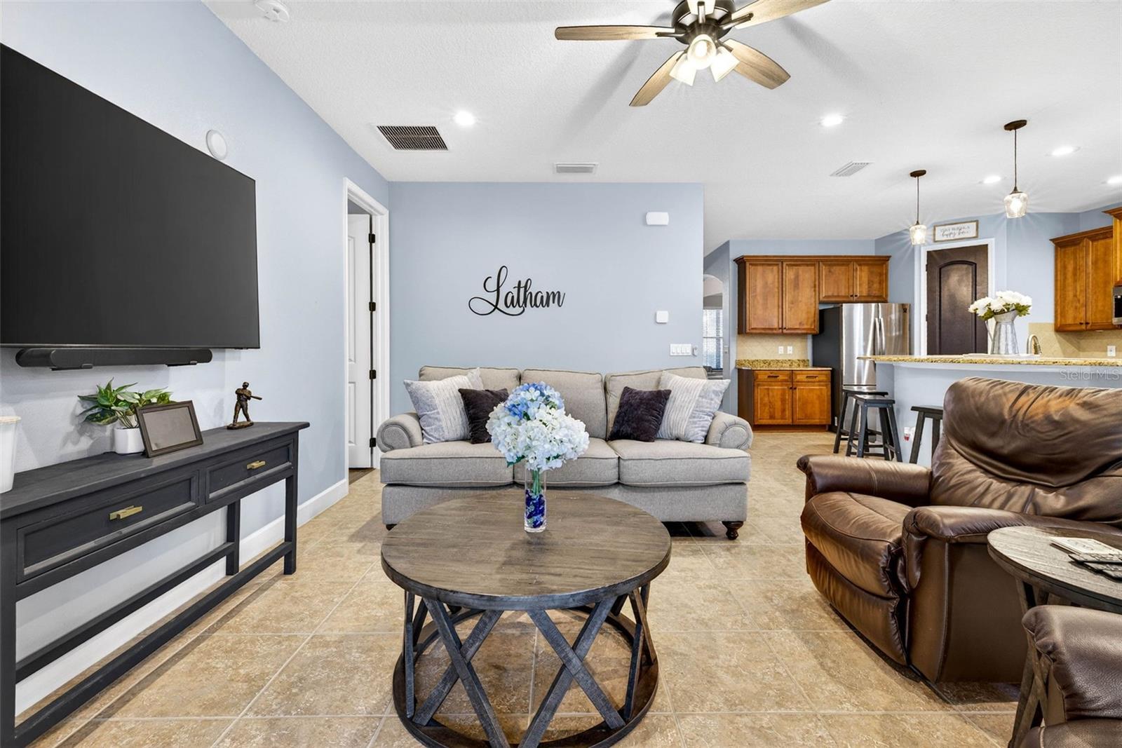 Image 20 of 78 For 20308 Ash Grove Lane