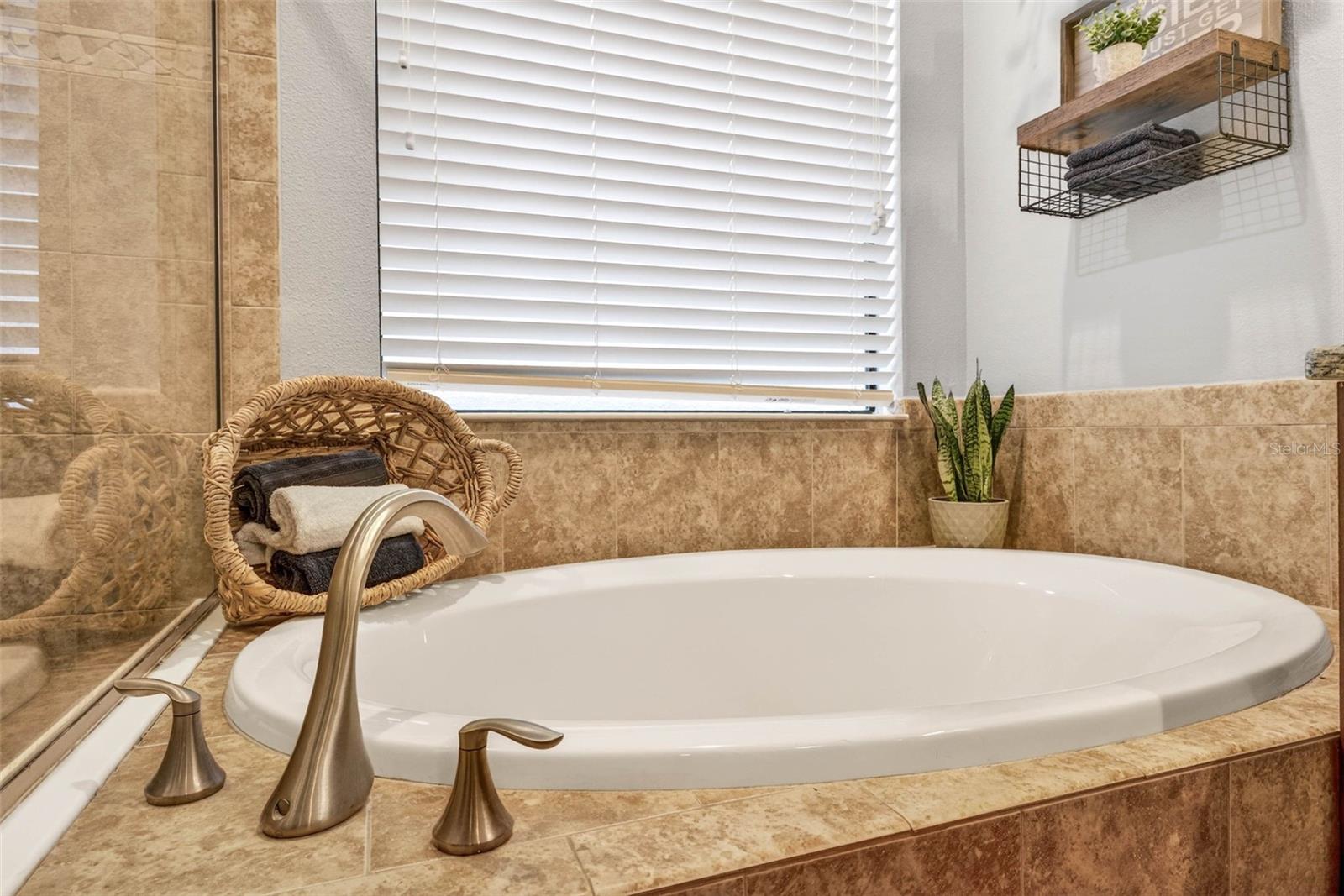 Image 27 of 78 For 20308 Ash Grove Lane