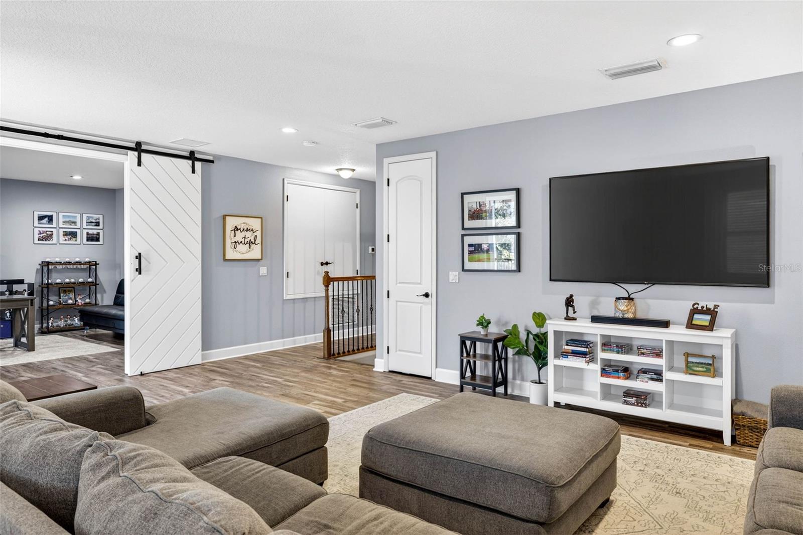 Image 32 of 78 For 20308 Ash Grove Lane