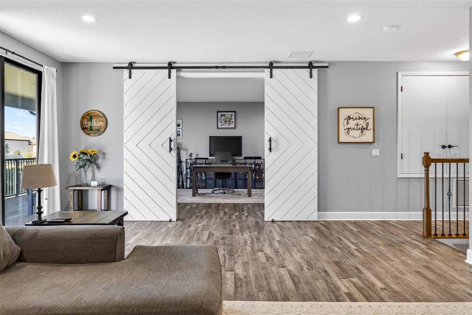 Image 33 of 78 For 20308 Ash Grove Lane