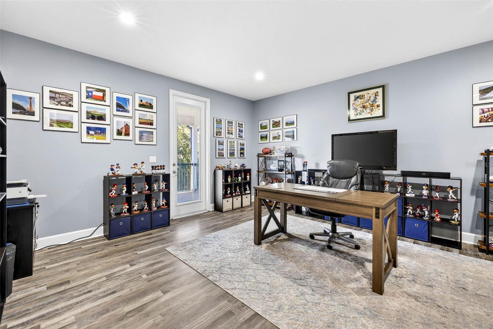 Image 35 of 78 For 20308 Ash Grove Lane