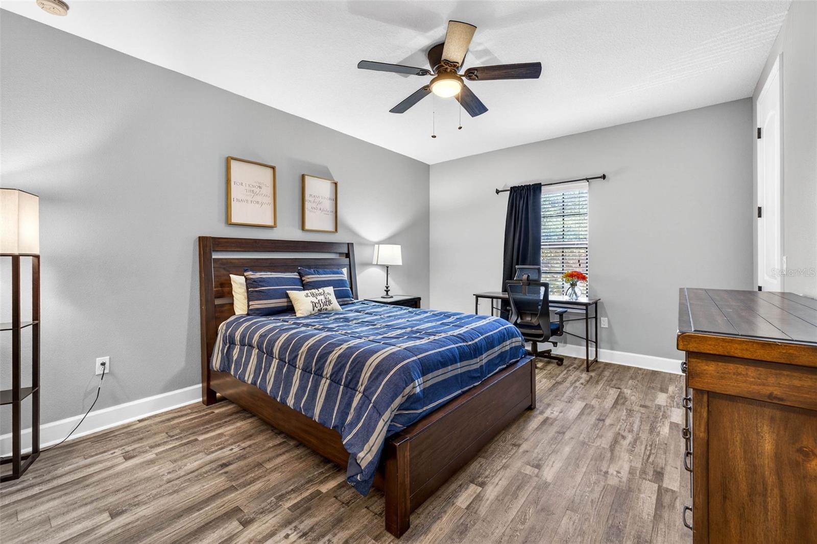 Image 43 of 78 For 20308 Ash Grove Lane