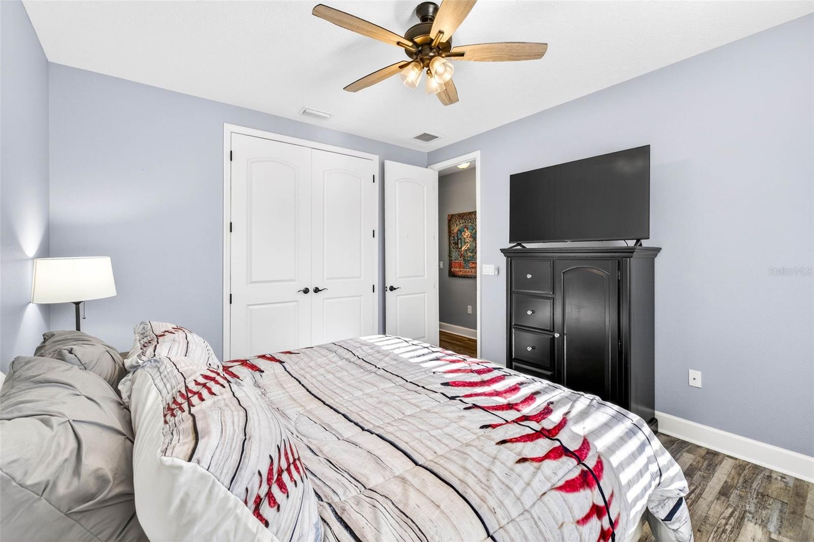 Image 47 of 78 For 20308 Ash Grove Lane