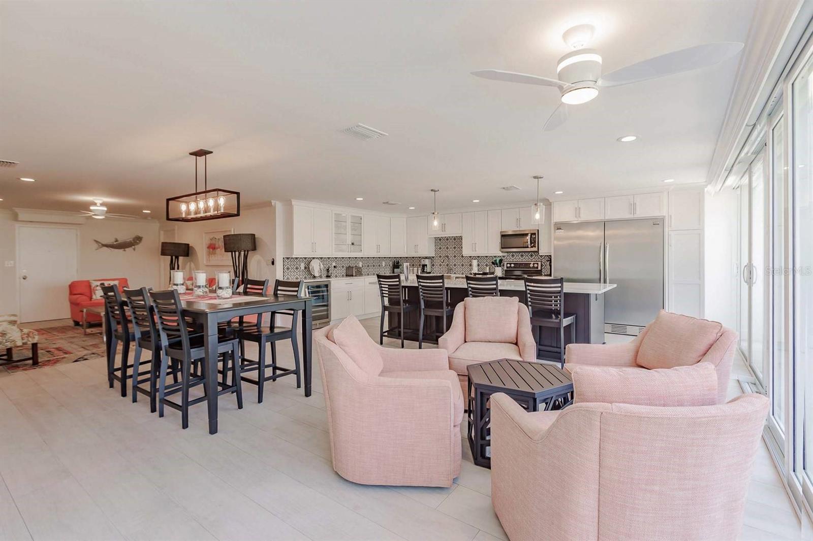 Image 17 of 37 For 1125 Peppertree Drive 102