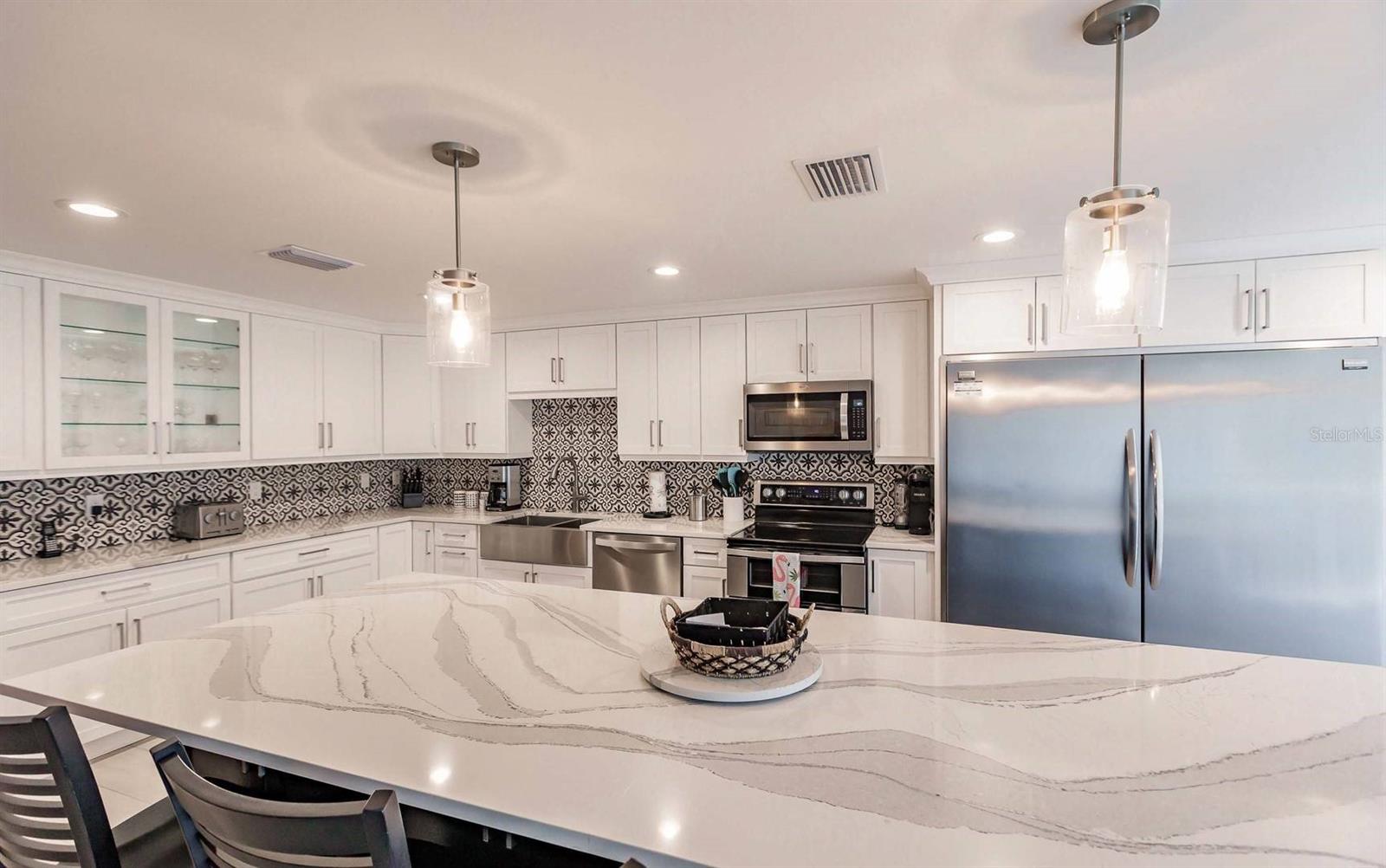 Image 9 of 37 For 1125 Peppertree Drive 102