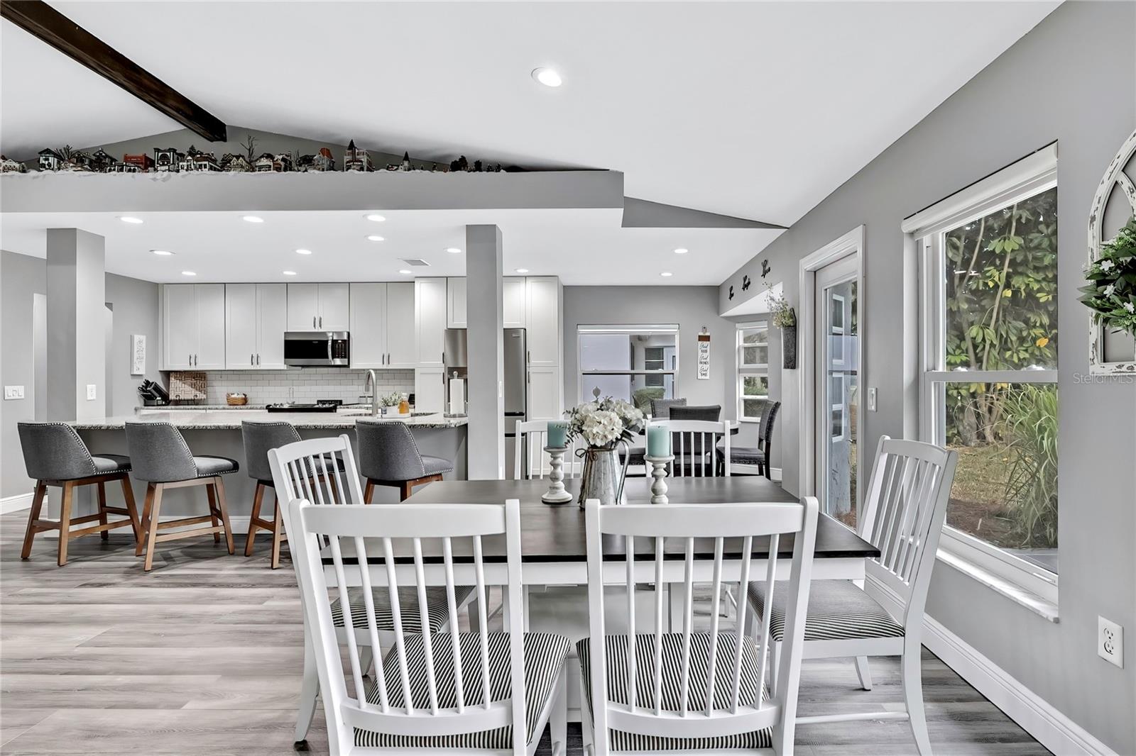 Image 7 of 42 For 6181 Ocean Pines Lane