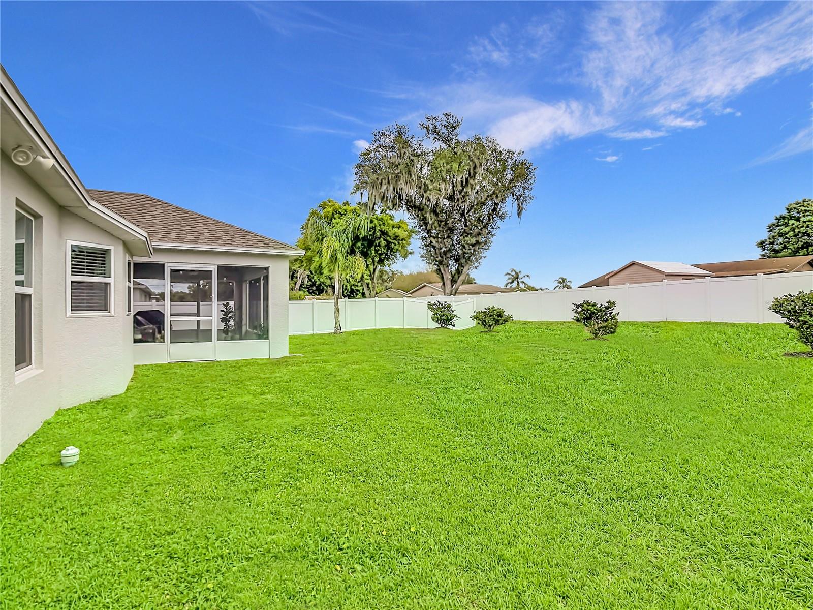 Image 44 of 47 For 2106 Hadley Road