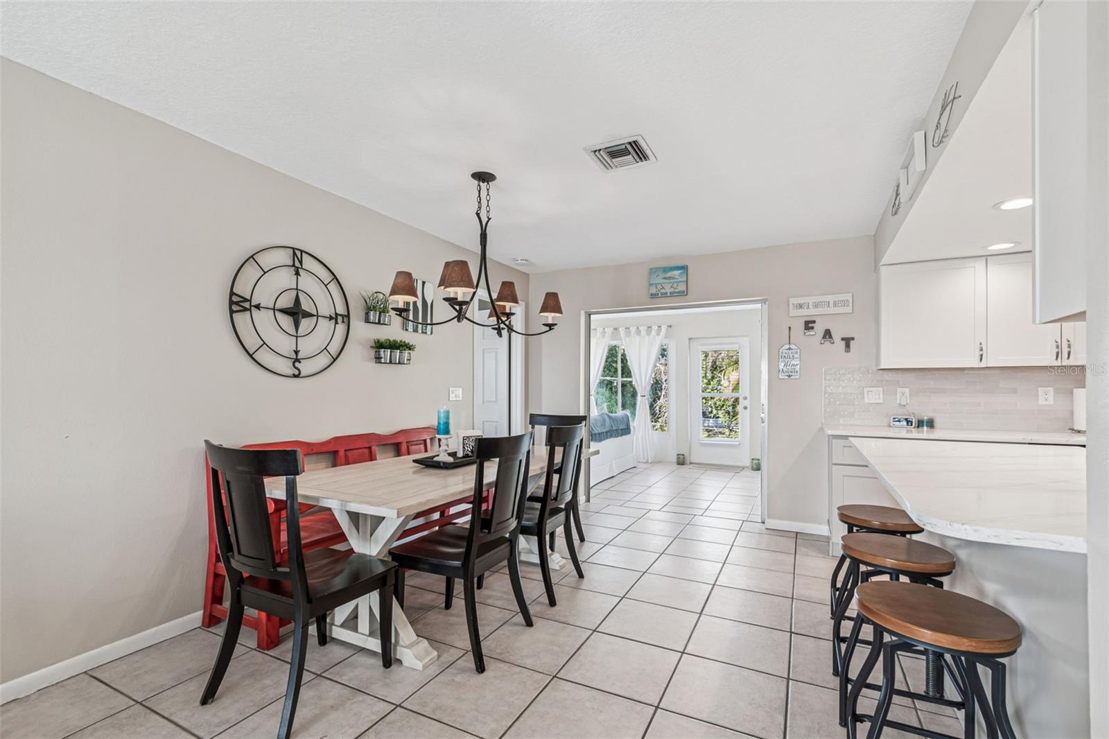 Image 10 of 60 For 216 176th Avenue E