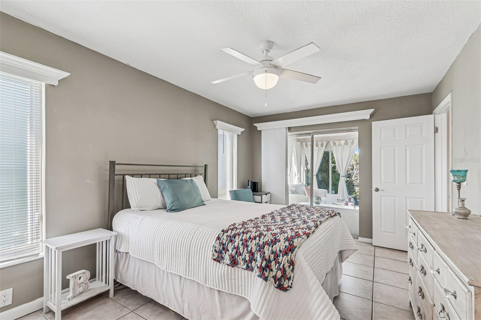 Image 29 of 60 For 216 176th Avenue E