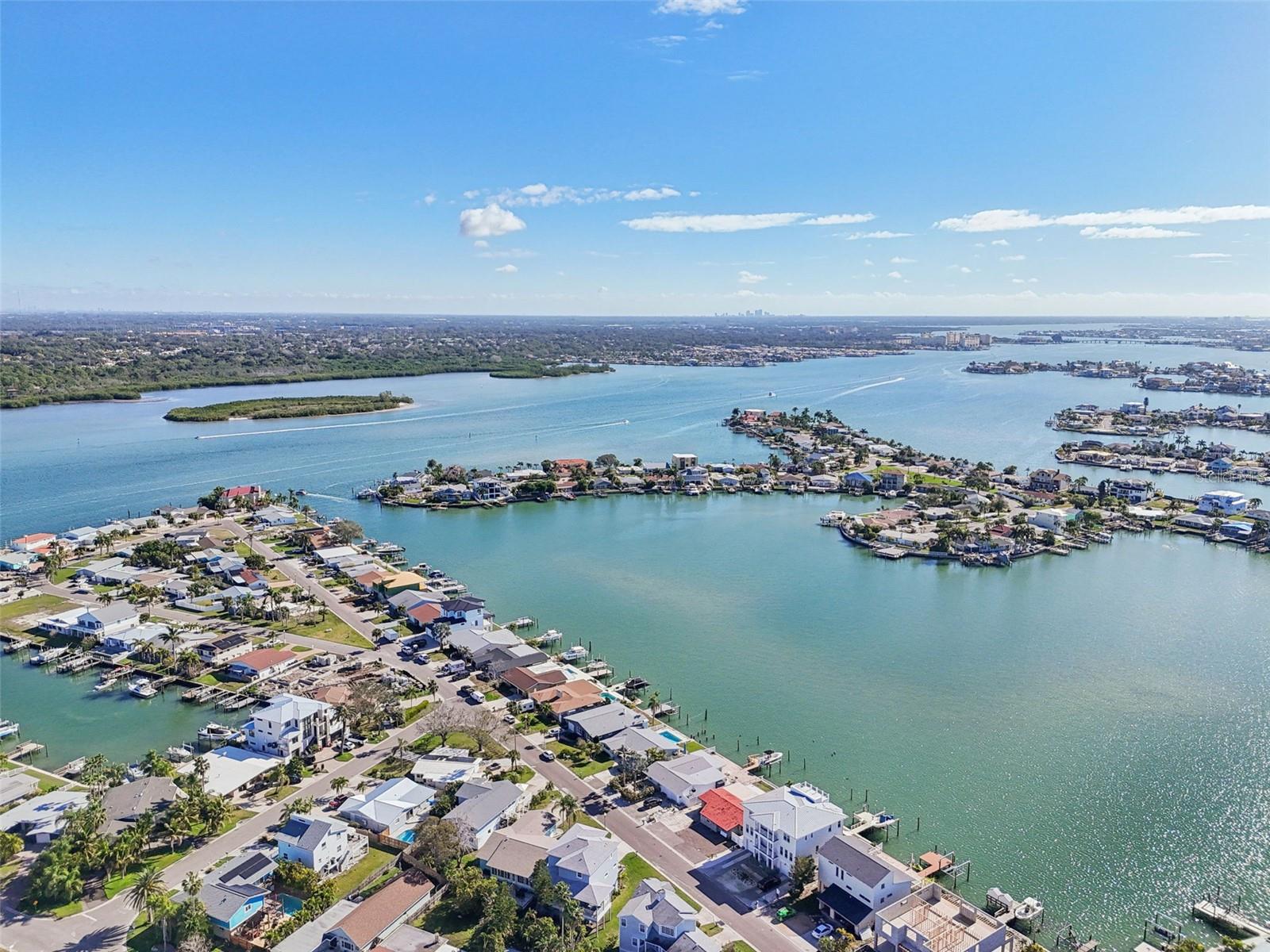 Image 47 of 60 For 216 176th Avenue E