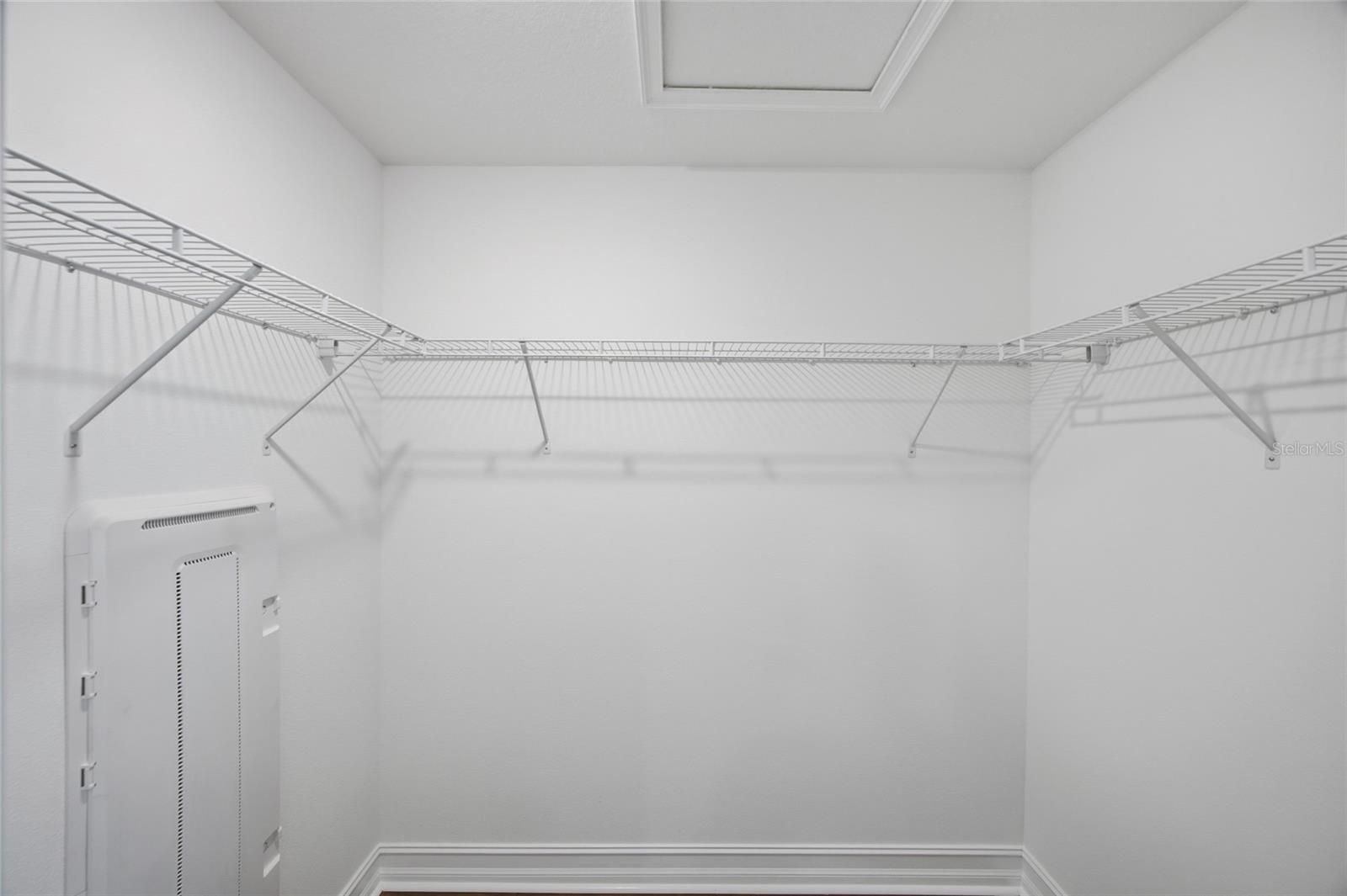 Image 21 of 34 For 4510 Manhattan Avenue 14