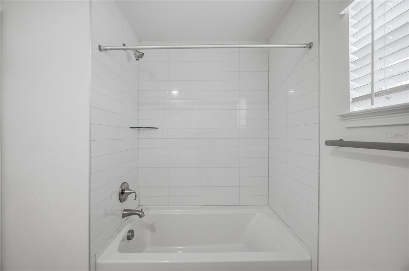 Image 29 of 34 For 4510 Manhattan Avenue 14