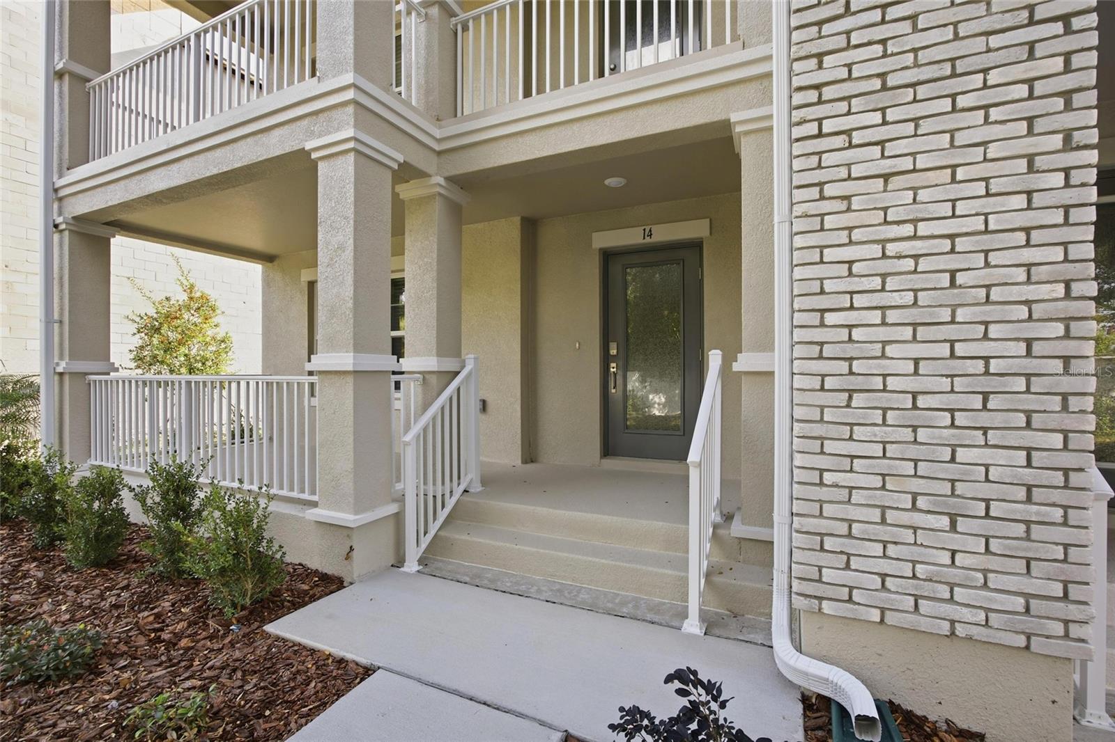 Image 5 of 34 For 4510 Manhattan Avenue 14