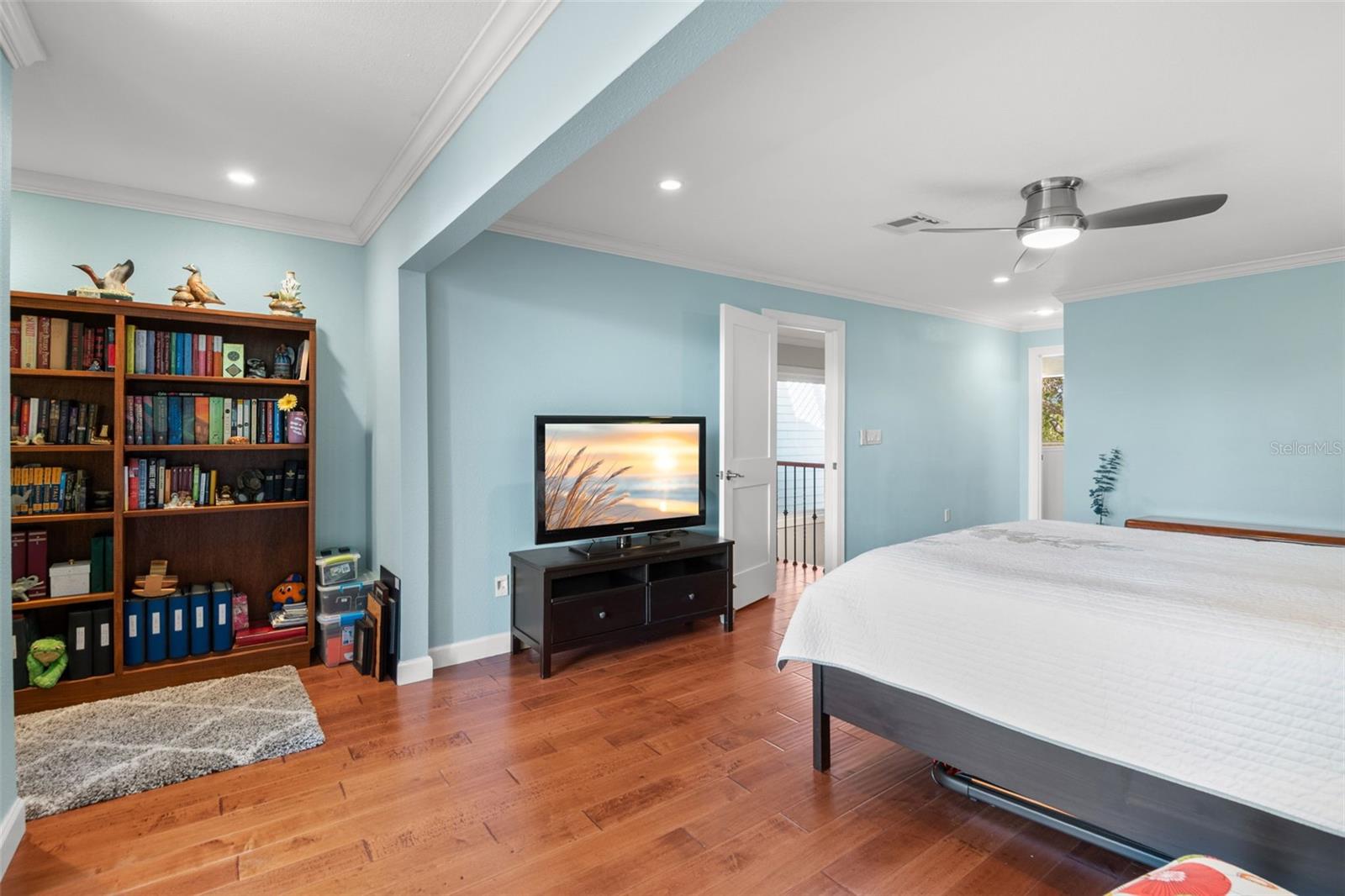 Image 33 of 89 For 12 Mariner Drive