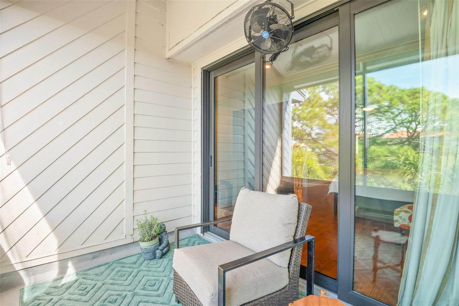 Image 37 of 89 For 12 Mariner Drive