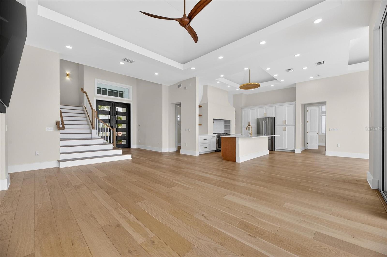 Image 10 of 99 For 5605 Tybee Island Drive