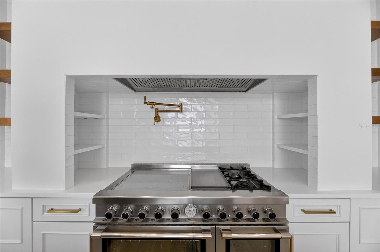 Image 19 of 99 For 5605 Tybee Island Drive