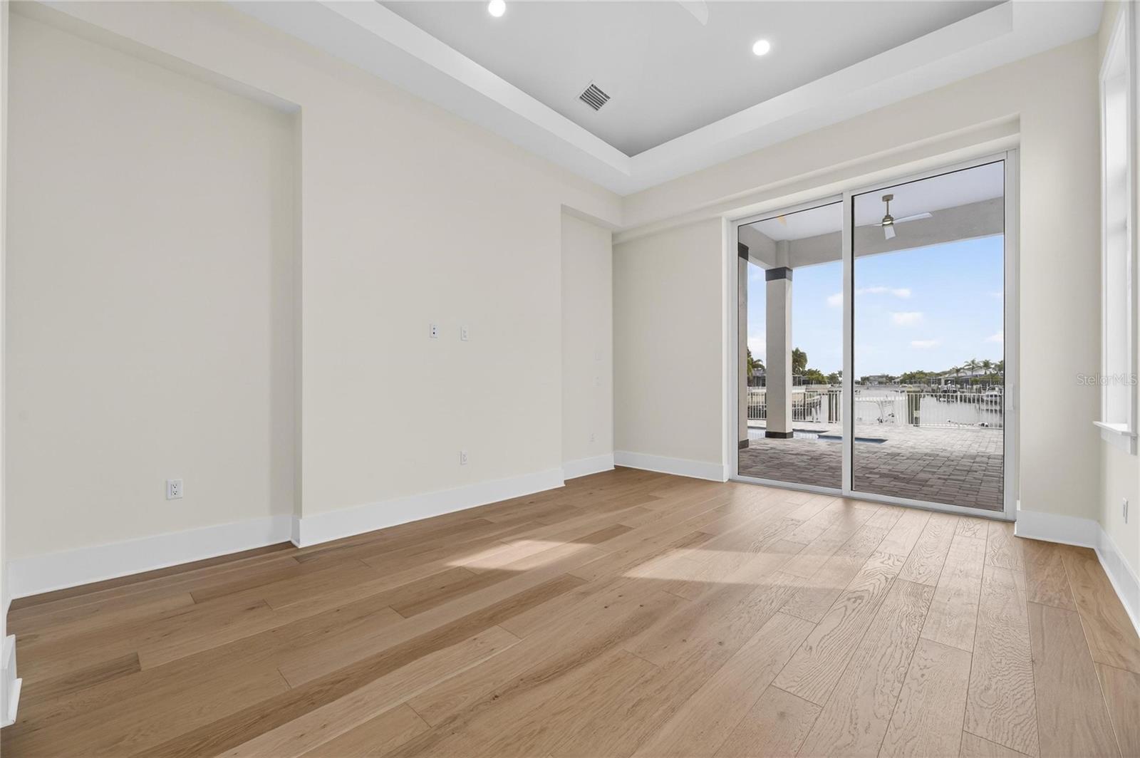 Image 29 of 99 For 5605 Tybee Island Drive