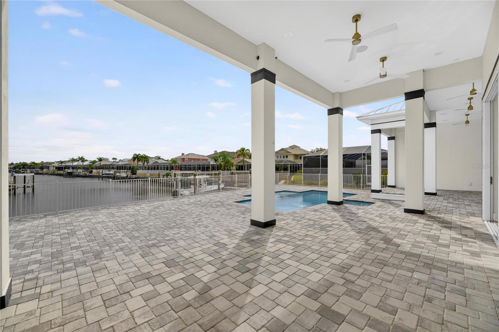 Image 53 of 99 For 5605 Tybee Island Drive