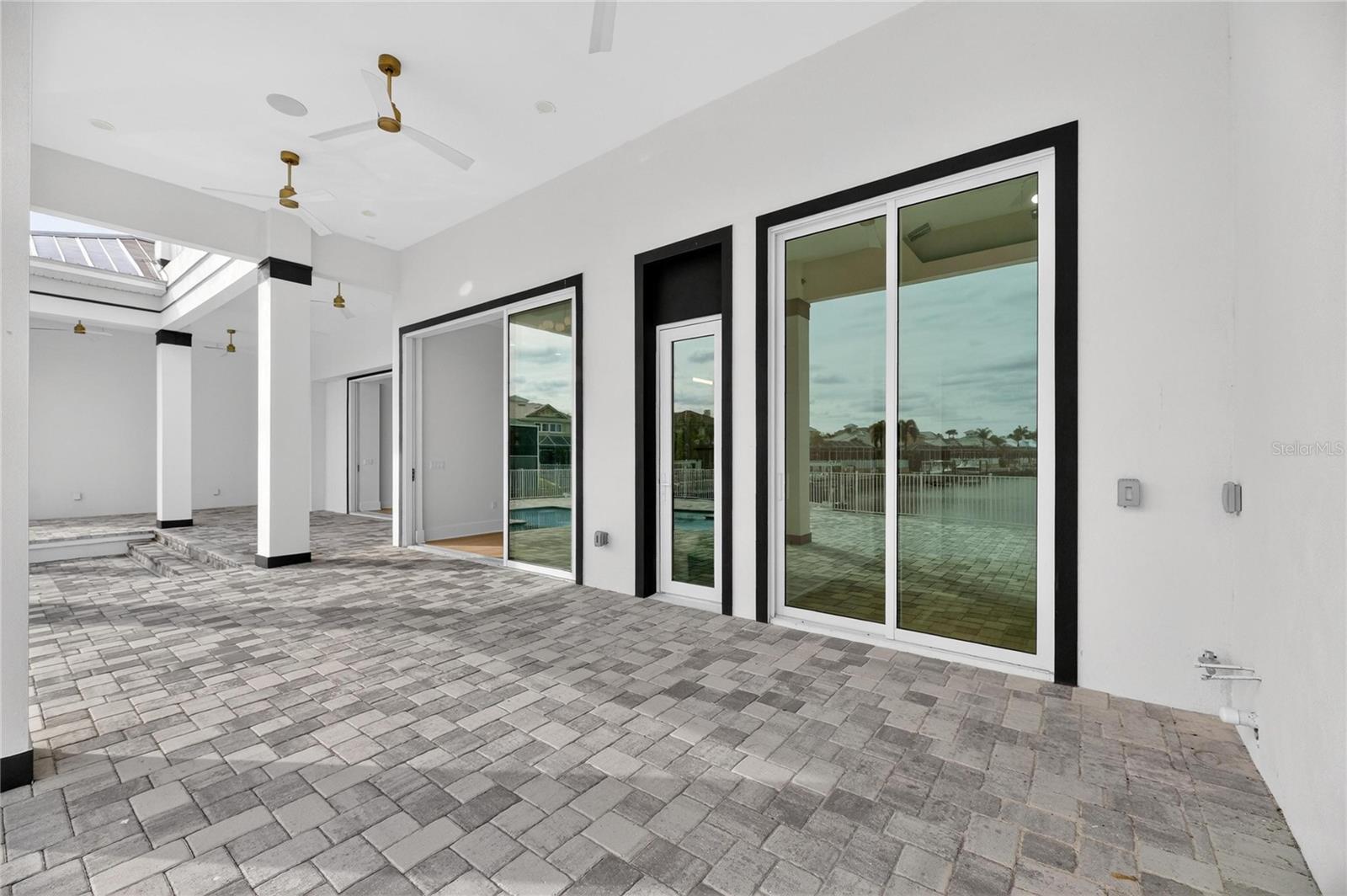 Image 54 of 99 For 5605 Tybee Island Drive