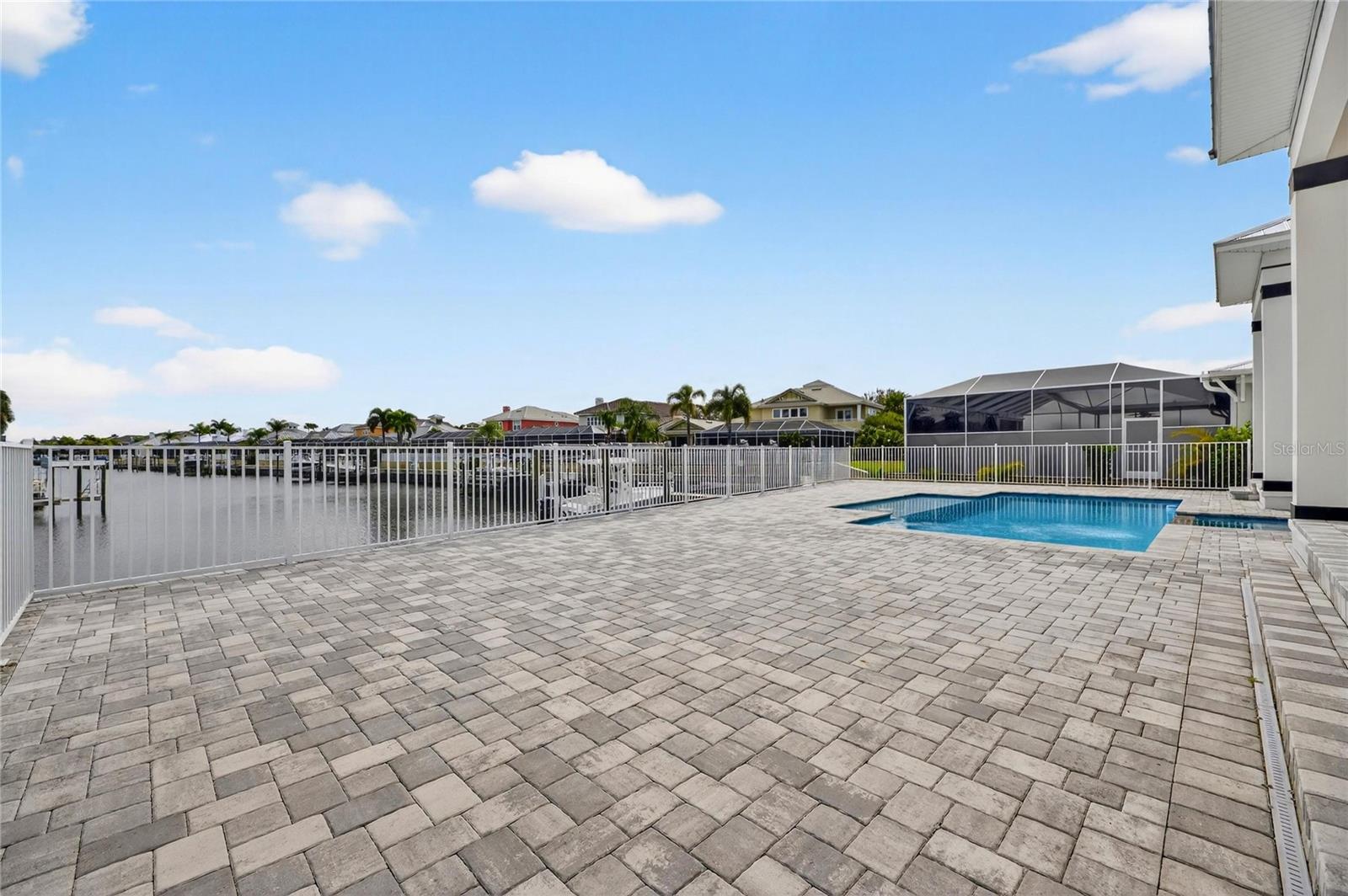 Image 55 of 99 For 5605 Tybee Island Drive