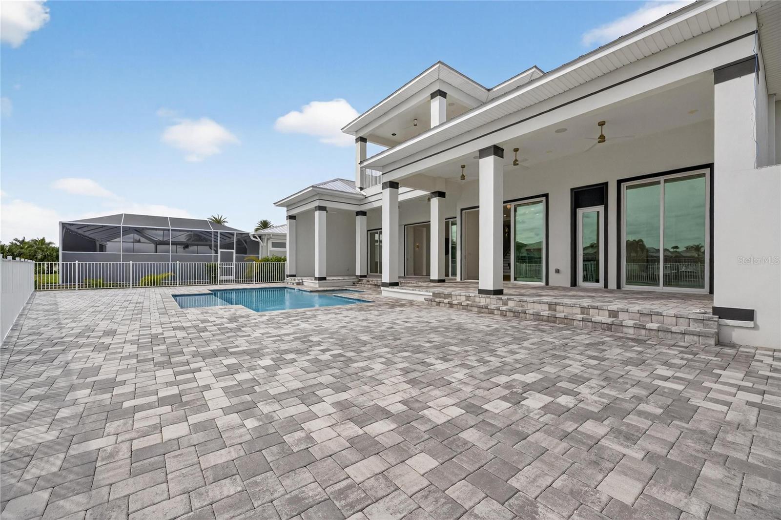 Image 56 of 99 For 5605 Tybee Island Drive