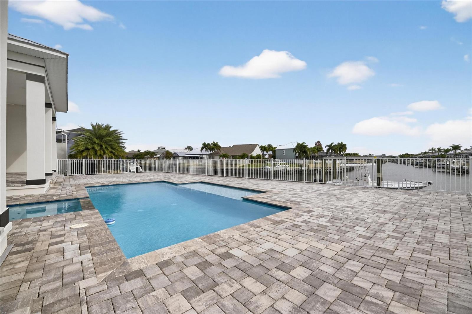 Image 60 of 99 For 5605 Tybee Island Drive