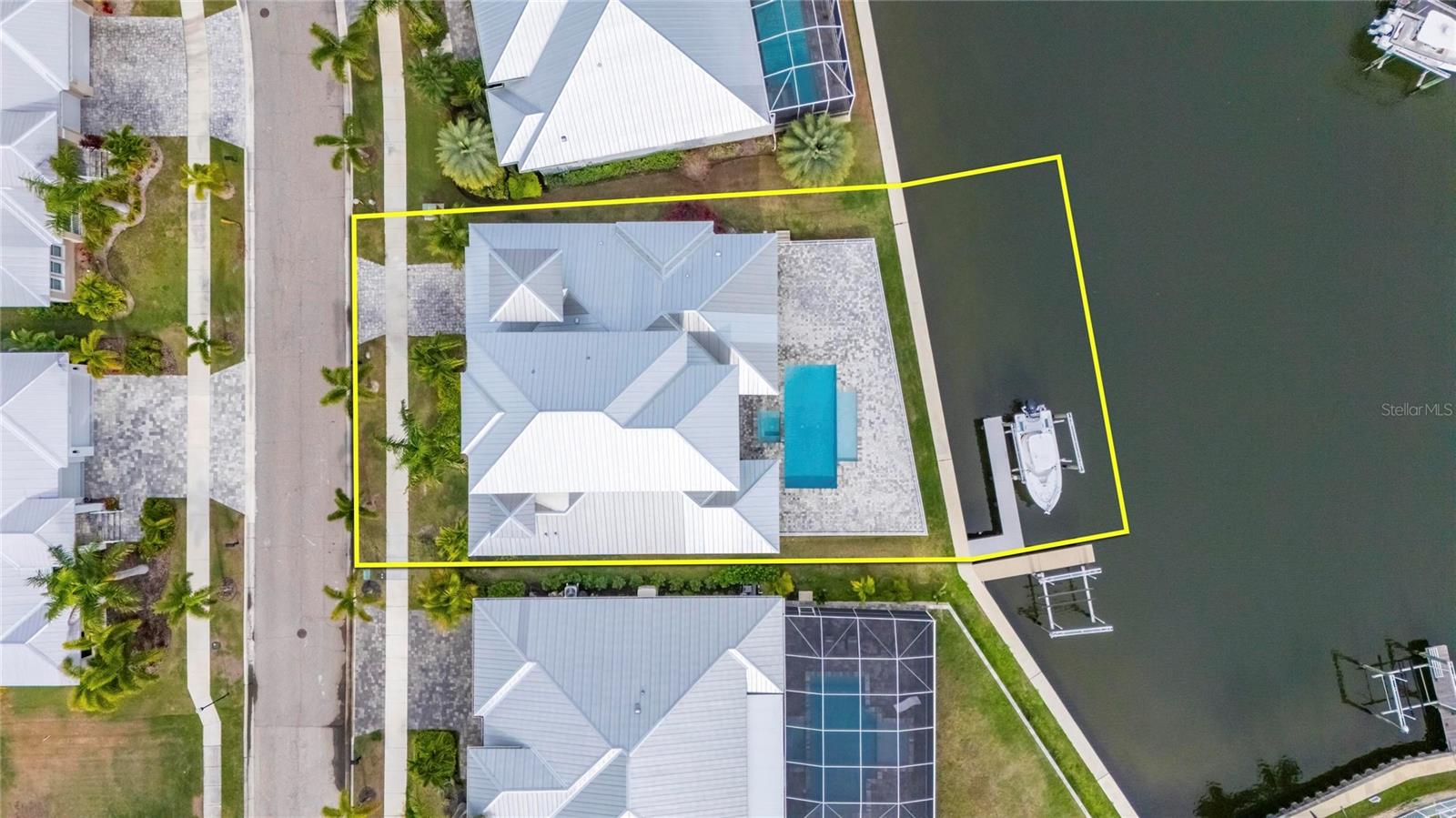 Image 68 of 99 For 5605 Tybee Island Drive