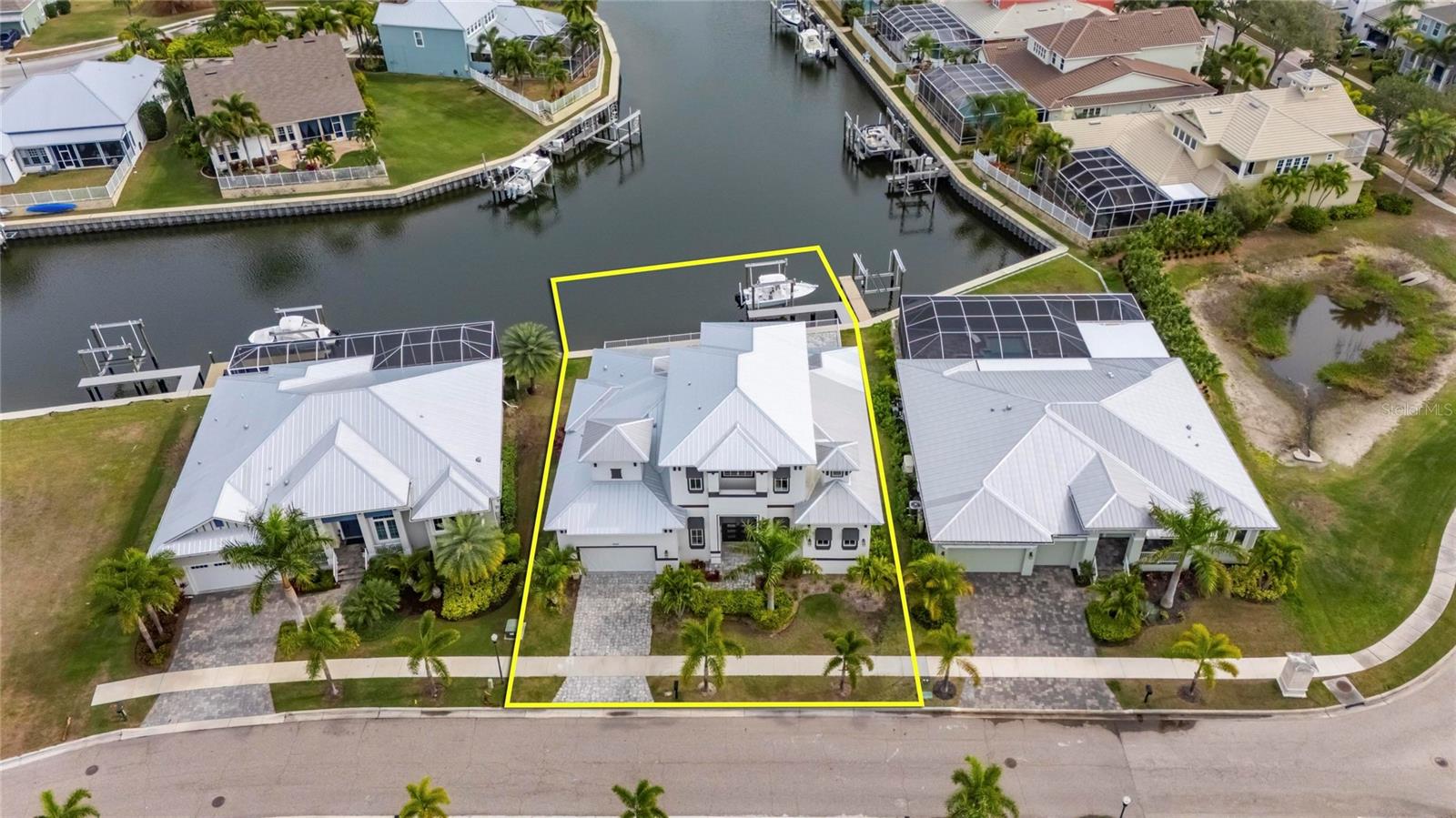 Image 71 of 99 For 5605 Tybee Island Drive