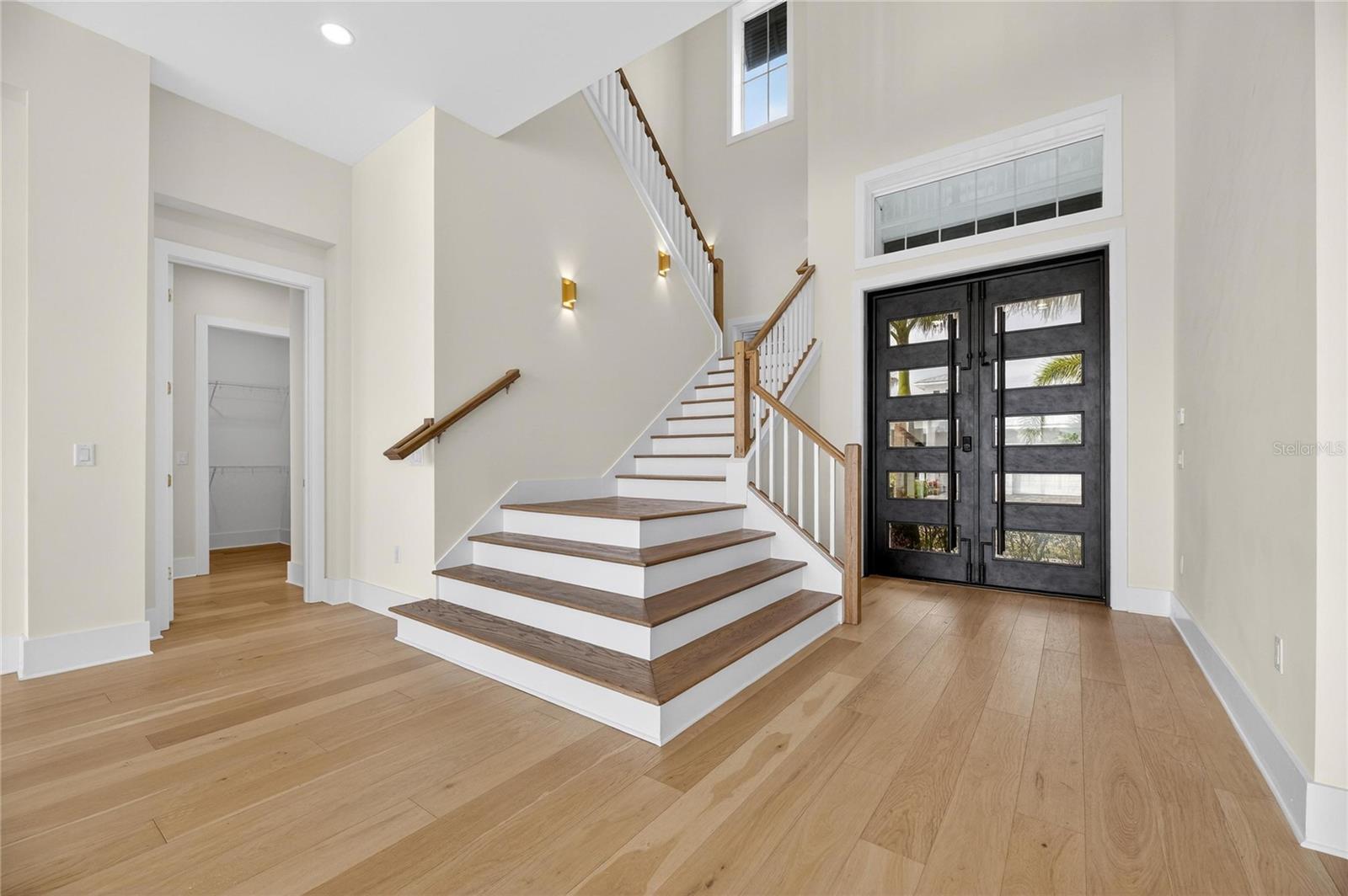 Image 9 of 99 For 5605 Tybee Island Drive