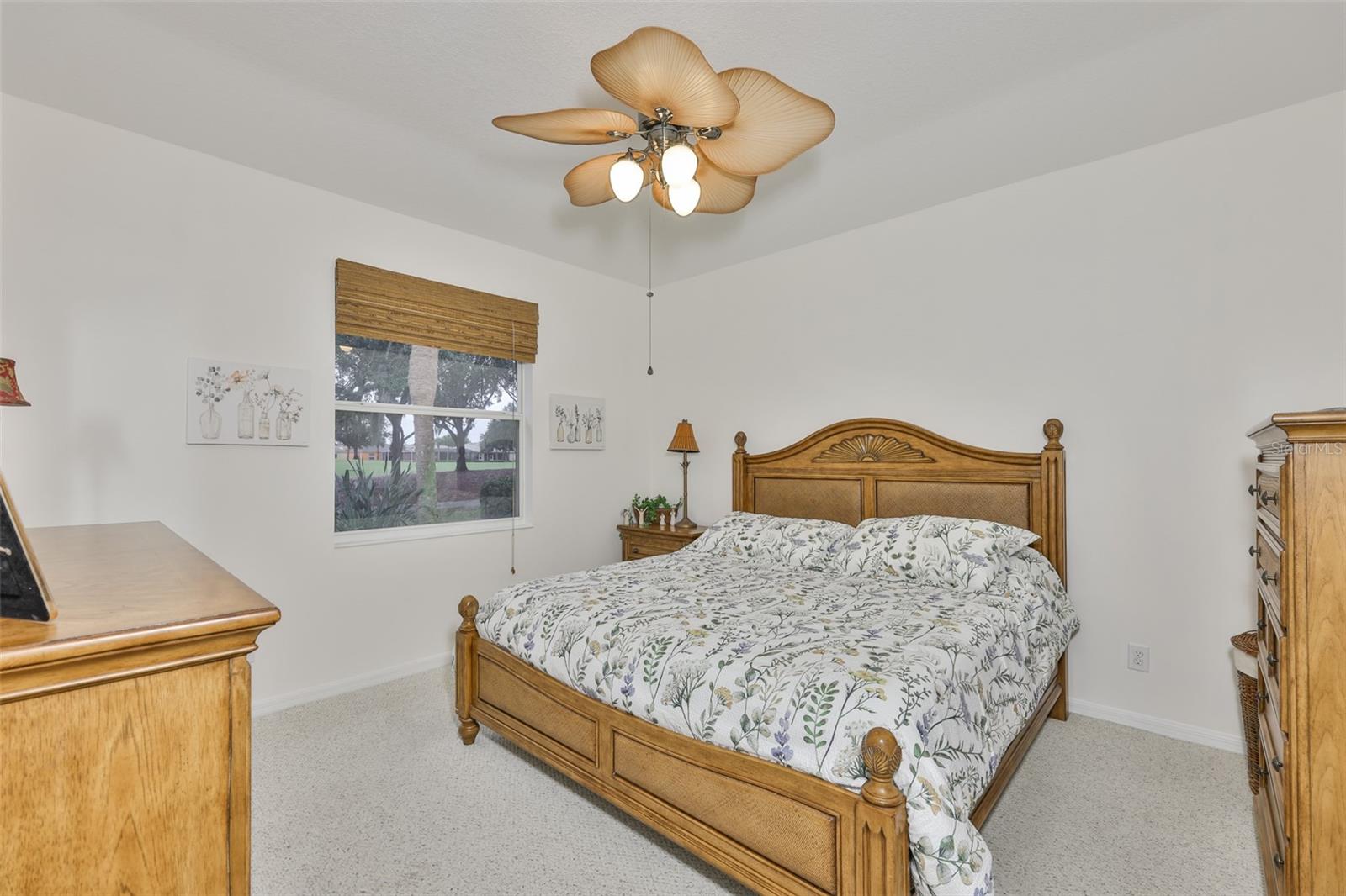 Image 19 of 54 For 1118 Emerald Dunes Drive