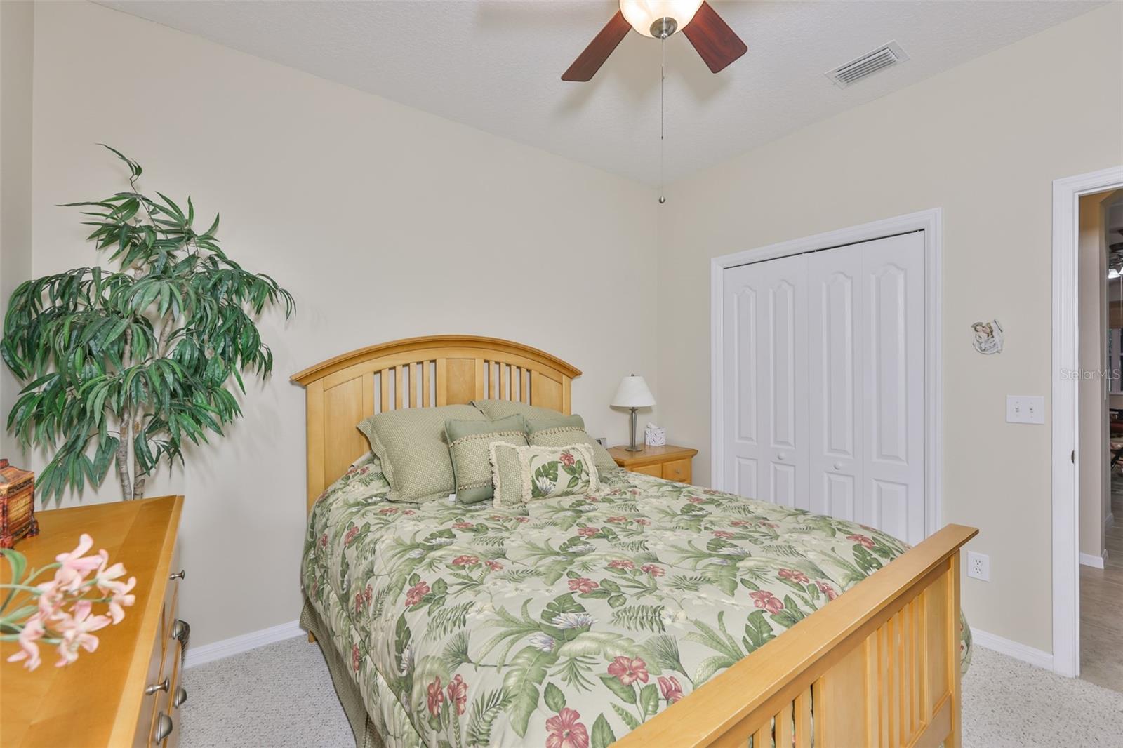 Image 31 of 54 For 1118 Emerald Dunes Drive