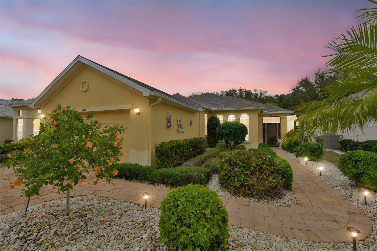 Image 41 of 54 For 1118 Emerald Dunes Drive