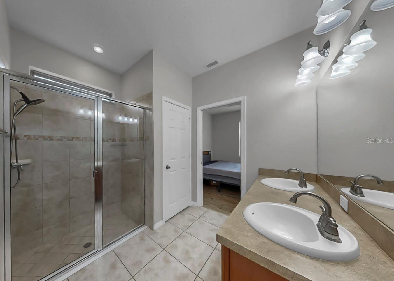 Image 32 of 40 For 5926 Sweet Birch Drive