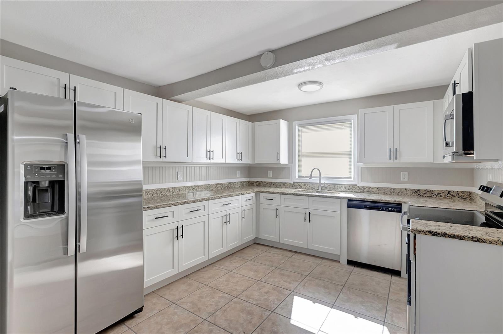 Image 12 of 36 For 5605 Oceanic Road