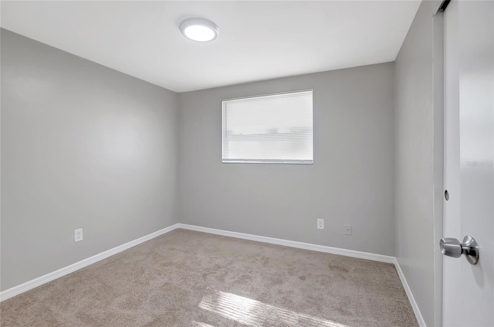 Image 17 of 36 For 5605 Oceanic Road