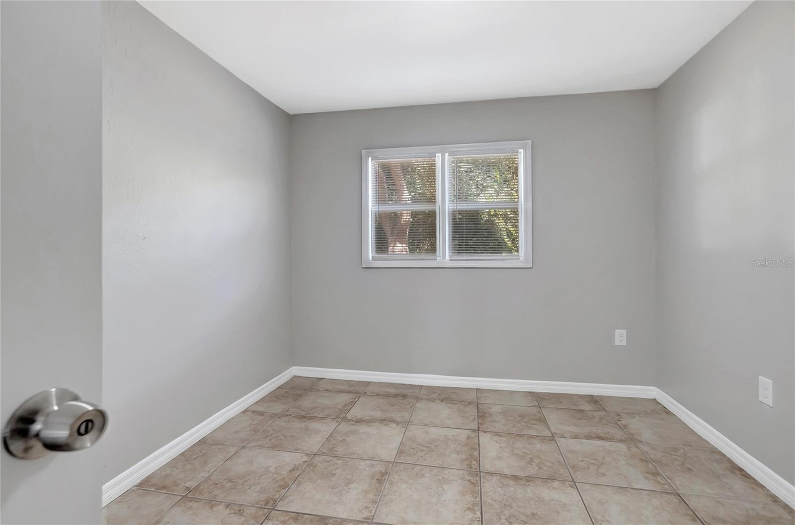 Image 30 of 36 For 5605 Oceanic Road