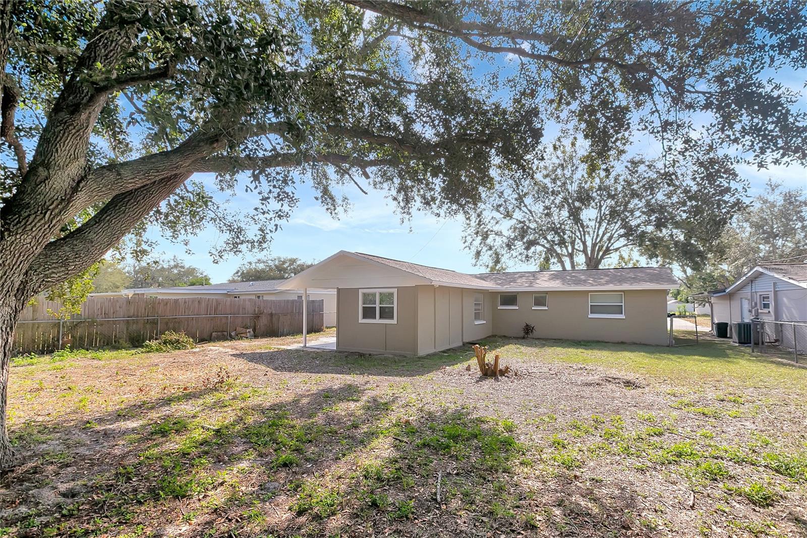 Image 35 of 36 For 5605 Oceanic Road